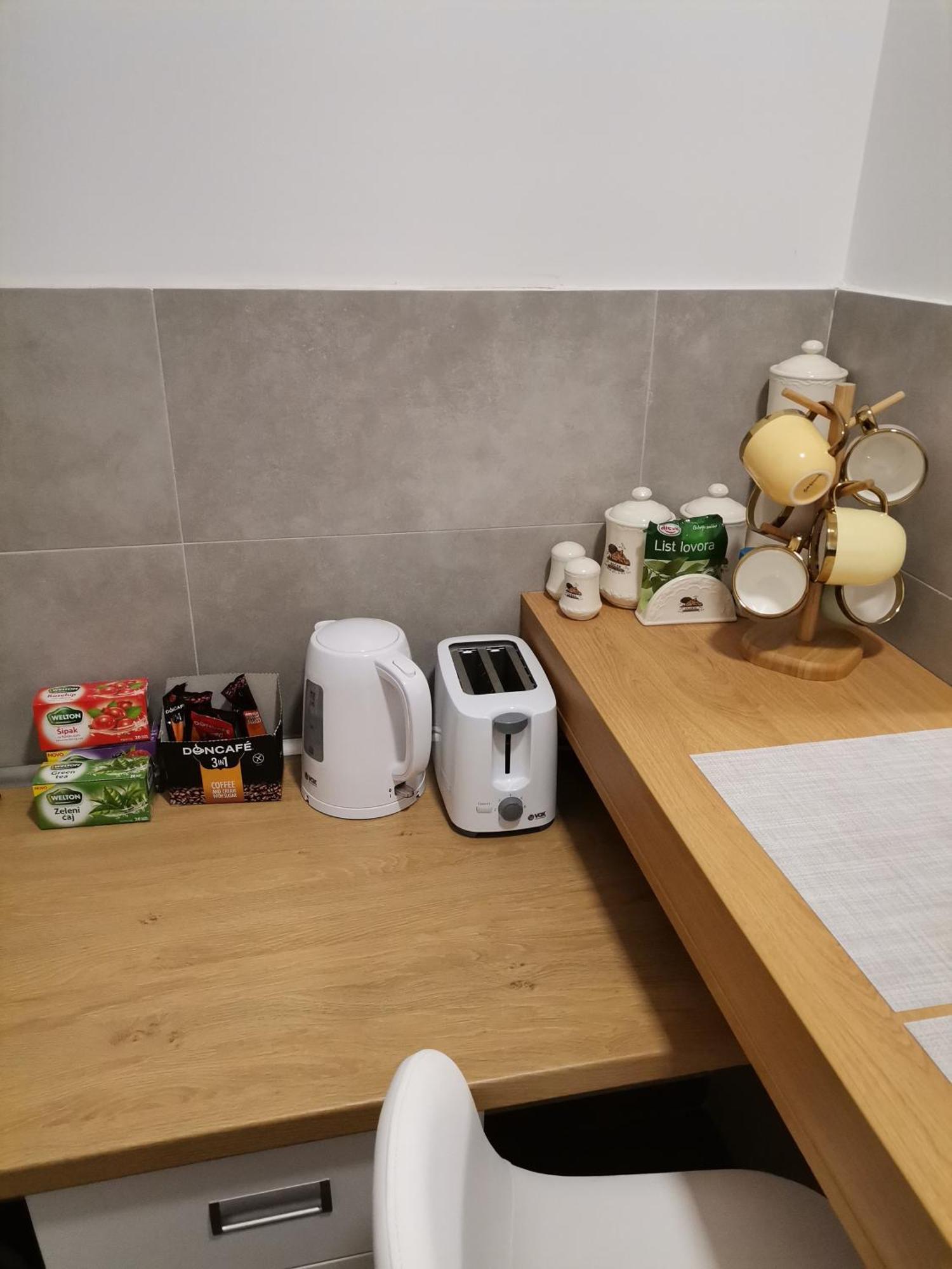 Pupin Palata Business Apartman B5 Novi Sad Habitación foto
